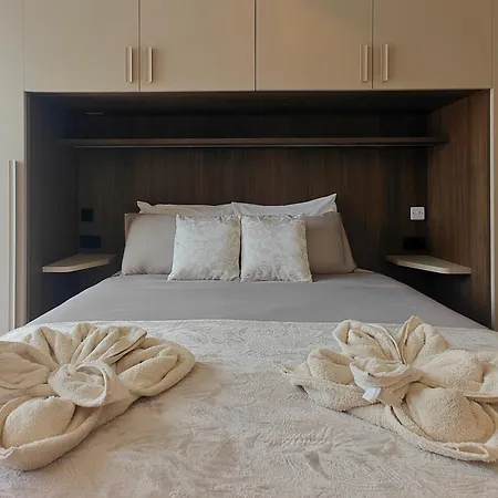 شقة Spacious And Modern With Balcony In - Close To Manoel Island *